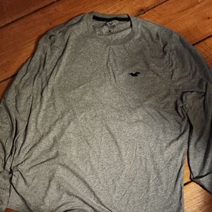 Hollister Heather Gray Long Sleeve Tee